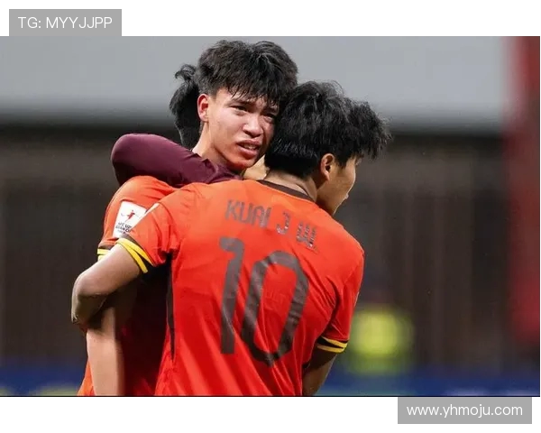 土伦杯激战中国队迎战巴林队力争小组出线全力以赴展现青春风采