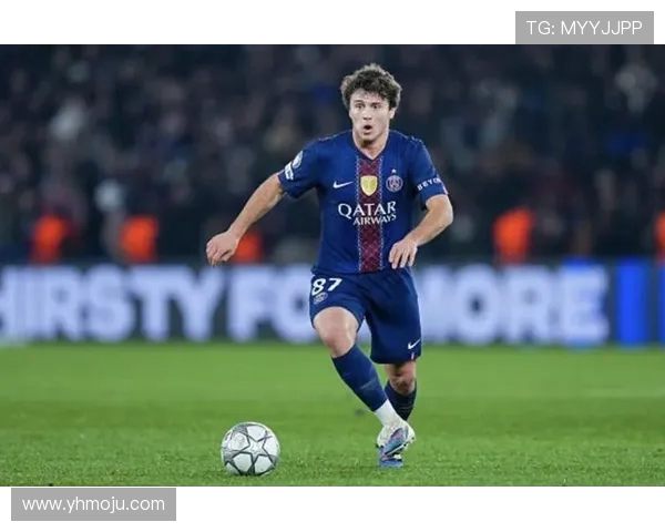 若昂内维斯:从新星崛起到足球世界的璀璨明珠之路